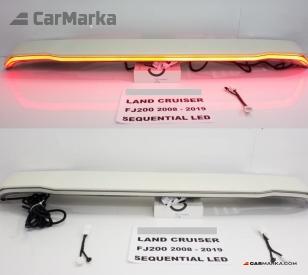 TOYOTA LAND CRUISER 200 2008- Trunk Roof Spoiler Painted With Sequential Stop Lamp