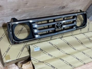 TOYOTA 53101-60250 GRILLE SUB-ASSY