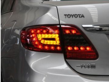 TOYOTA COROLLA 2005- Tail lights set 2011-2013