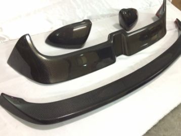 VOLKSWAGEN GOLF 7 spoilers and mirror replacement carbon