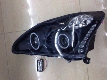 TOYOTA FORTUNER 2012- Head Lamps Angel Eyes HID